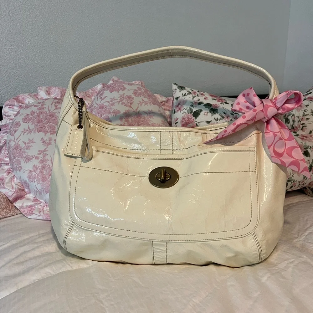 Coach bag - Picture 1 of 7